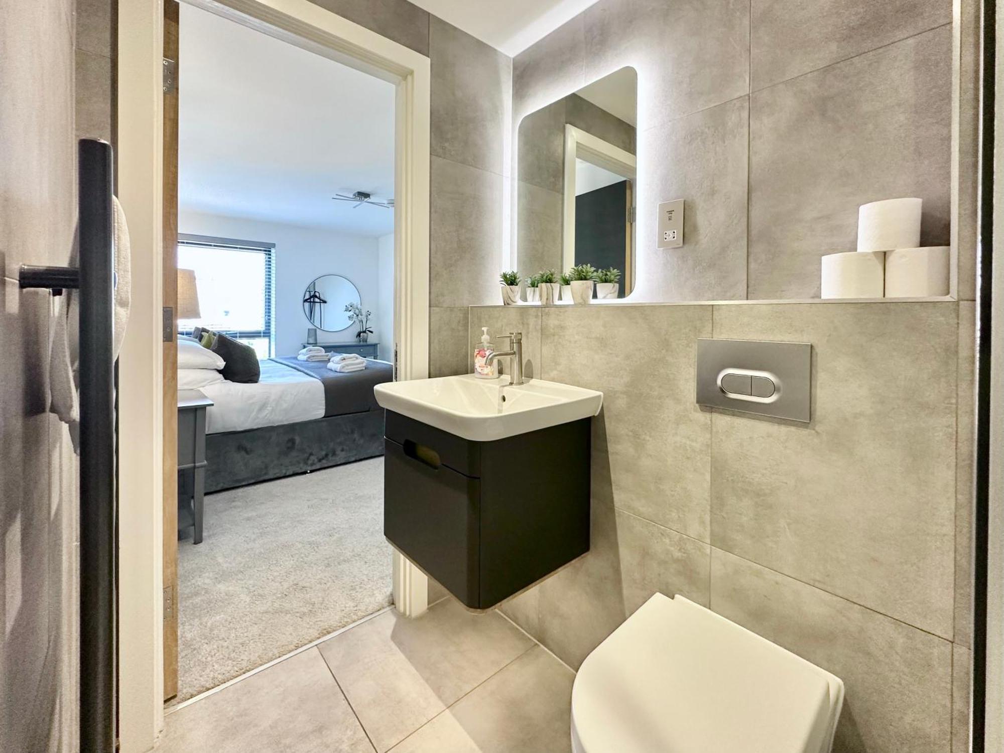 Icona Luxury Apartment With Minster Views & Allocated Parking Йорк Экстерьер фото